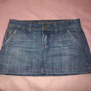 Abercrombie and Fitch denim miniskirt ✨